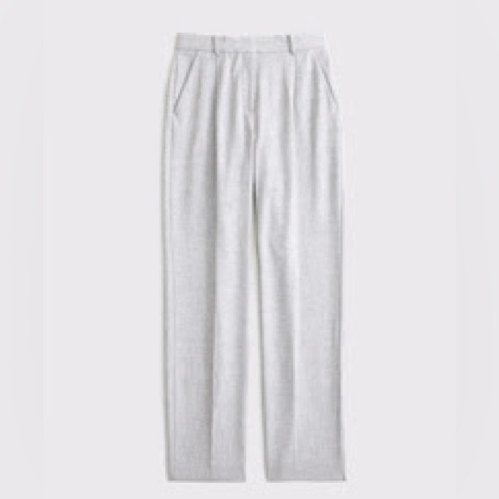 Abercrombie & Fitch Light Gray Curve Love Pants